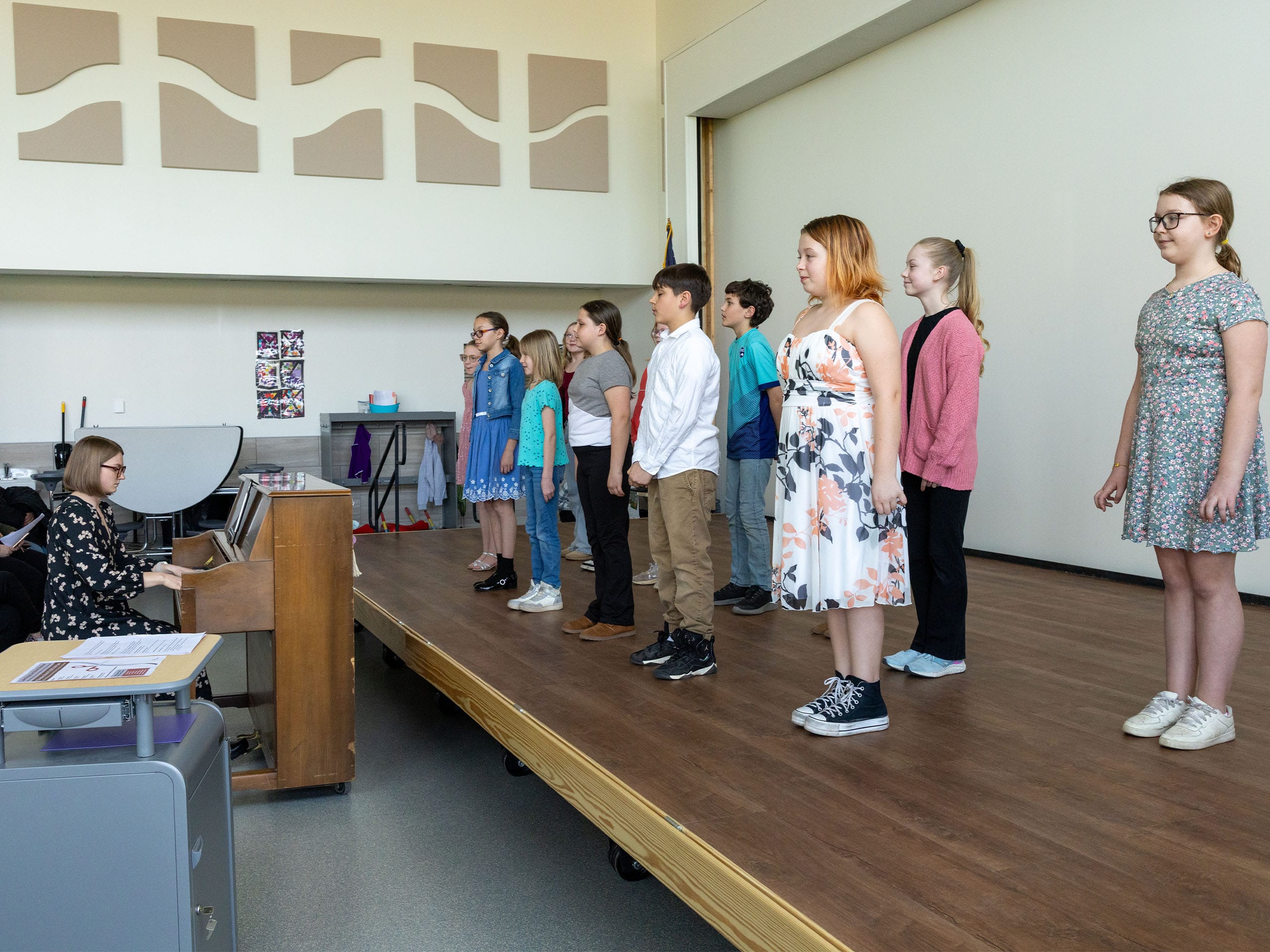 ribbon cutting_0002_Minnehaha_Ribbon_Cutting_03_25_0020