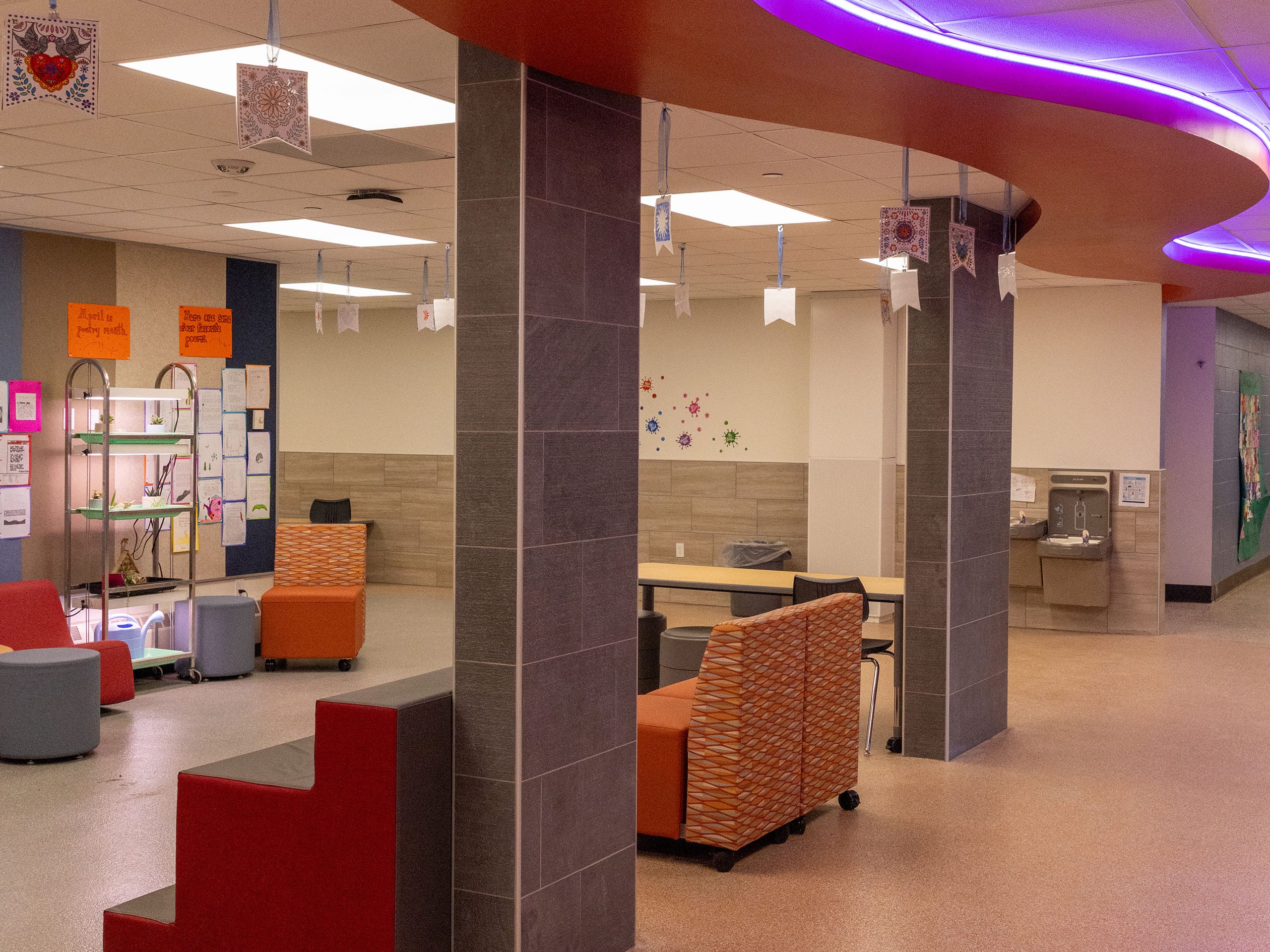 ribbon cutting_0012_Minnehaha_Ribbon_Cutting_03_25_0009