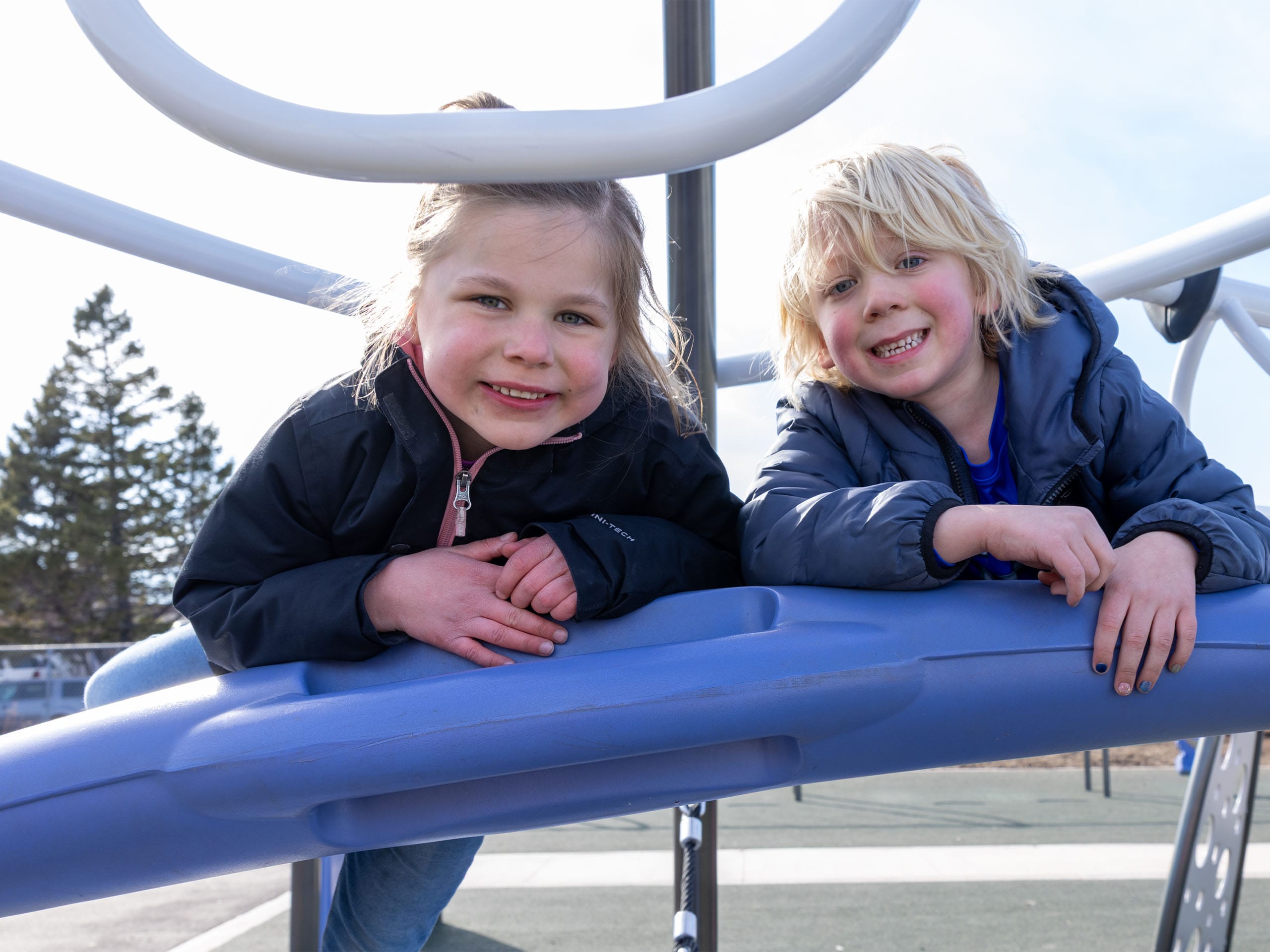 ribbon cutting_0014_Minnehaha_Ribbon_Cutting_03_25_0001